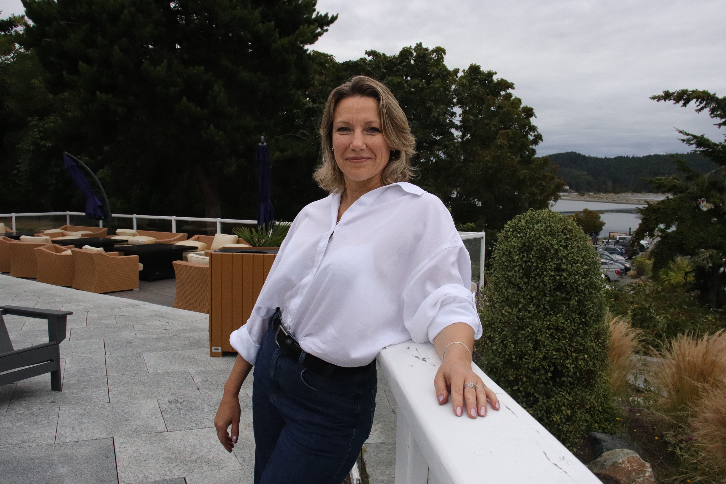 Ekaterina Thomas, CPA and money coach